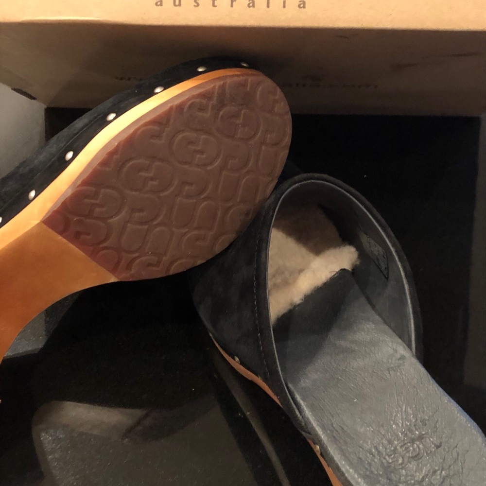 Ugg Clogs